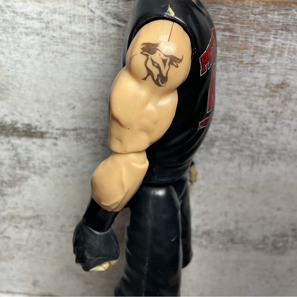 Mattel WWE Action Figures Kevin Owens 12" - Picture 14 of 16